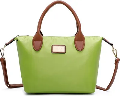 Zdjęcie produktu dla Torebka damska Gallantry L. Green - torebka, torba crossbody i torba na ramię w jednym, wykonana z wysokiej jakości sztucznej skóry