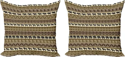 Produktbild von ABAKUHAUS Safari Kissenbezug Set (2Stück), Geometrisches Muster der afrikanischen Art mit wilden Tieren in der Linie Kunst, 45 x 45 cm, Schwarz und Braun