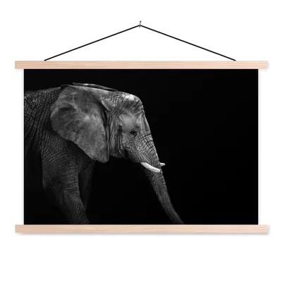 Produktbild von MuchoWow® Textilposter Elefant - Schwarz und weiß - Porträt - Tiere 60x40 cm mit holzfarbenen Rahmen - Bilder
