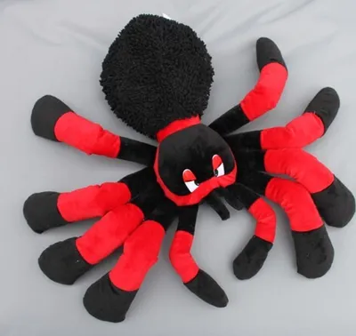 Produktbild von Inware Kuscheltier Plüschtier Spinne 30 cm rot/schwarz