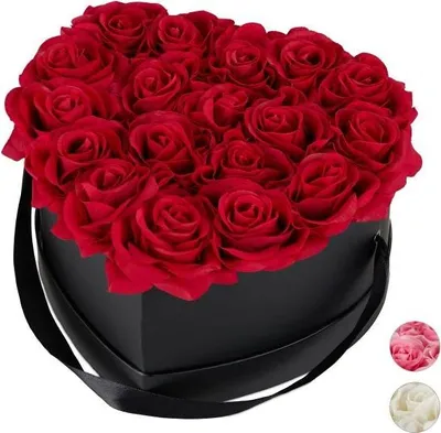 Image de Boîte à roses noire en forme de cœur avec 18 roses