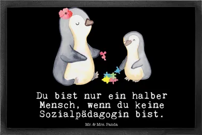 Produktbild von Mr. & Mrs. Panda Schmutzmatte Sozialpädagogin Herz 40 x 60 cm - Schwarz - Geschenk, Fußabtreter, Schmutzfangmatte, fußmatte, Bodenvorleger, Fussmatte