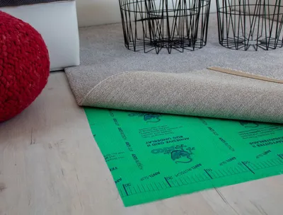 Produktbild von Haftunterlage II antirutsch und klebende Teppichunterlage – Unterlage-