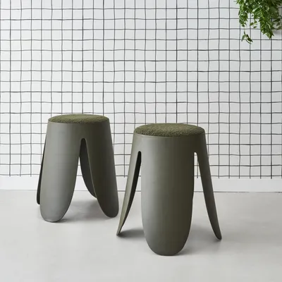 Produktbild von sweeek - 2er Set stapelbare Hocker, strukturierter Bouclébezug - Khaki