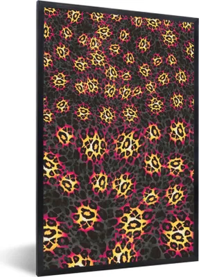 Produktbild von MuchoWow® Gerahmtes Poster Leopard - Design - Rosa 60x90 cm - Poster mit Schwarzem Bilderrahmen Wandposter Rahmen Foto Bilder - Kunst