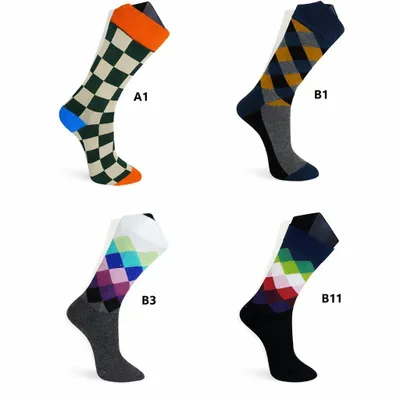 Produktbild von 4 Paar Bunte Herren & Damen Socken mit Muster – Moderne Design Socken, Baumwollmix, Bequem & Atmungsaktiv Größe 38 bis 46