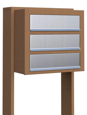 Produktbild von Briefkastenanlage Cube for Three in Rost mit Edelstahlklappe