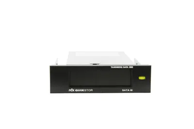 Image de Tandberg 8813-RDX Tandberg RDX Internes Laufwerk S-ATA III 5.25" bezel oS
