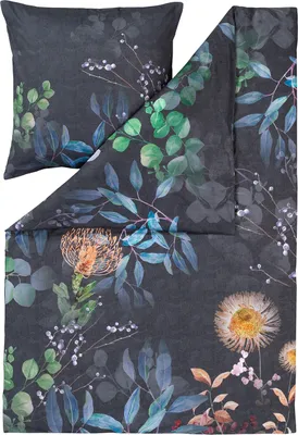 Produktbild von Estella Mako-Satin Bettwäsche 155x220 Midnight Blätter Beeren nachtblau  4749-985