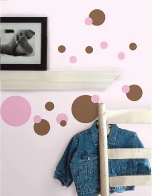 Immagine prodotto di RoomMates - Dots Pink & Brown - tatuaggio da parete adesivo da parete decalcomanie da parete