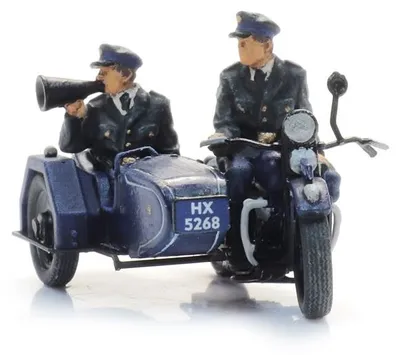 Produktbild von Artitec 387.580 - 1/87 / H0 Reichspolizeimotorrad mit Beiwagen + 2 Figuren - Neu