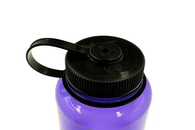 Produktbild von Nalgene Trinkflasche 'WH Sustain' 1 L violett