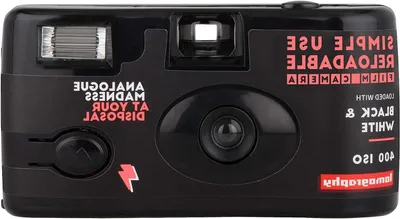 Productafbeelding van Herbruikbare Camera - Film Camera - Herinneringen Vastleggen - Geïntegreerde Flits - 35mm Film - Zwart