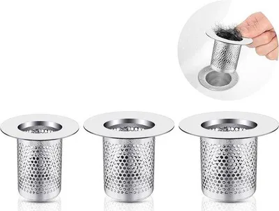 Immagine prodotto di Credenza alta con ante in vetro, 4 ante, 3 ripiani, soluzione per cucina