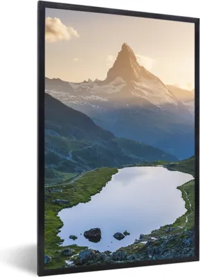 Produktbild von MuchoWow® MuchoWow® Gerahmtes Poster Matterhorn und Stellisee bei Sonnenuntergang im Wallis, Schweiz 40x60 cm - Poster mit zchwarzem Bilderrahmen - Papierdruck - Wandbilder
