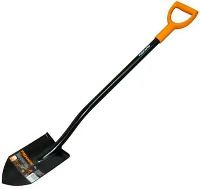 Produktbild von Fiskars Gärtnerspaten 117cm SPITZ Solid Spaten
