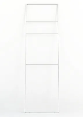 Image de Porte-serviettes échelle ESTINA, fabriqué en acier de haute qualité, de couleur blanche. Marque : Metallbude