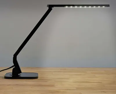 Produktbild von Lindby - Modern Design Schreibtischlampe schwarz inkl. LED mit Touchdimmer - Eleni Touch-funktion Dimmer I Dimmbar I Schlafzimmer - Stahl Länglich - I (nicht austauschbare) LED