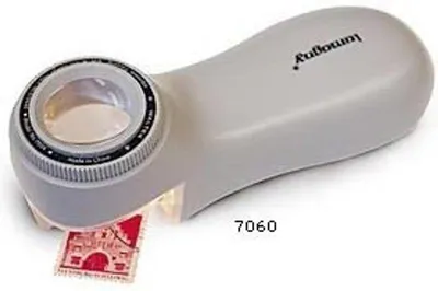 Produktbild von Leuchtlupe 8x Modell 7060 mit einstellbarer Fokussierung und Millimeterskala