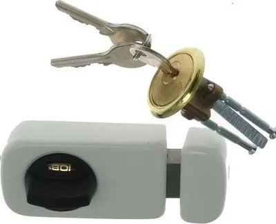 Imagen del producto de Cerradura De Superficie 3 Llaves Tb61 60mm Grafito