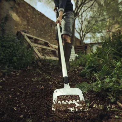 Obrázok produktu pre Motyka Fiskars Xact Pull z nehrdzavejúcej ocele