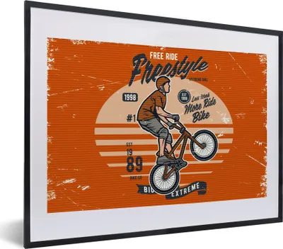 Produktbild von MuchoWow® MuchoWow® Gerahmtes Poster Mann - Fahrrad - Retro 40x30 cm - Poster mit zchwarzem Bilderrahmen - Bilderrahmen - Poster im Rahmen