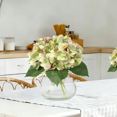 Imagen del producto de Helechos artificiales. Planta verde realista en maceta, ideal para decoración de interiores