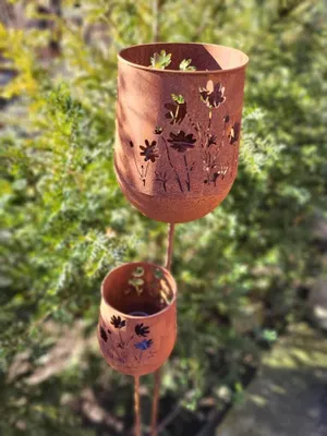 Produktbild von Edelrost 2er-Set Gartenstecker Windlicht Lamia