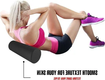 Image de Rouleau de massage noir de 45 cm pour le yoga, le fitness et le Pilates