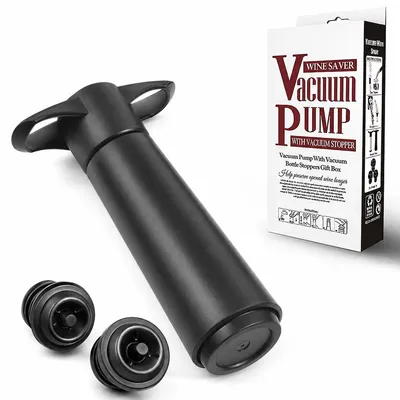 Produktbild von Wein Zubehör Set mit Vakuumpumpe und 2 Weinverschlüssen, praktischer Weinverschluss für Küche & Bar, Geschenk für Weinliebhaber
