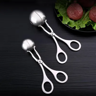 Obrázek produktu pro 2 formičky na masové kuličky z nerezové oceli s nepřilnavým povrchem, určené do kuchyně, pro rychlé tvarování rýže a tofu, vhodné do myčky a kulatého tvaru