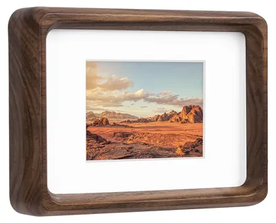 Obrázek produktu pro Dřevěný fotorámeček pro fotografie o rozměrech až 10x15 cm