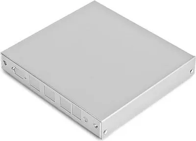 Immagine prodotto di Custodia per la serie APU, 3 porte LAN, 1 porta USB, 2 porte Wi-Fi, argento