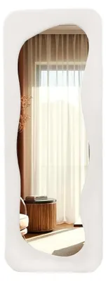 Productafbeelding van Passpiegel staand - Gestoffeerde organische spiegel - 60 x 160 cm - Suède fluweel - Wit - Asymmetrisch