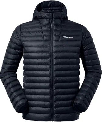 Schwarze Vaskye Jacke von Berghaus; isolierende Herrenjacke mit Kapuze und gestepptem Design.