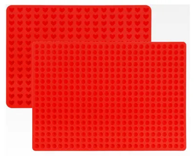 Produktbild von Silikon Backmatte für Hundekekse - 2 Stück mit Teigschaber, Backunterlage für Hundeleckerlis, rot