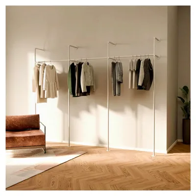 Produktbild von Kleiderstange zur Wandmontage mit einer Traglast von 120 kg - Offener Kleiderschrank im Industrial-Stil aus weißen Metallrohren - stabil und robust
