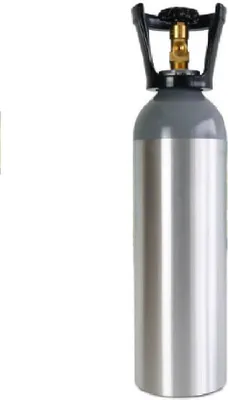 Immagine prodotto di Bottiglia di anidride carbonica Swan Co2 4 kg di anidride carbonica con tappo di sicurezza per spruzzatori d'acqua, unità di raffreddamento e distributori di acqua potabile. Ricaricabile, fino a 720 litri di acqua frizzante, nuova