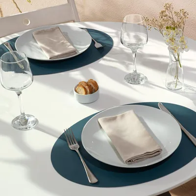 Produktbild von Tischsets oval 4er Set 33x45 cm – recyceltes Leder – Grape