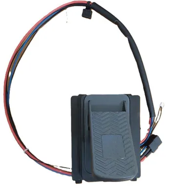 Produktbild von Peg Perego RZR 24V BLK FOOT PEDAL Fußpedal ACC.HSG