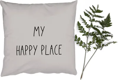 Produktbild von MuchoWow® Zierkissen Sofakissen Wohnzimmer Dekokissen 40x40 cm Text - Zitate - Mein glücklicher Ort - Glück - Foto Kissen - Schlafzimmer Dekoration