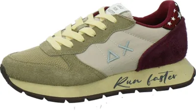 A single Sun68 low-top sneaker shown from a side-diagonal angle against a white background.