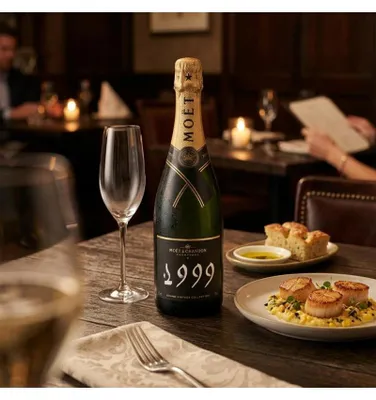 Produktbild von Moët & Chandon Grand Vintage Collection 1999 Champagner Frankreich Champagner 75.00 cl 12.0 %