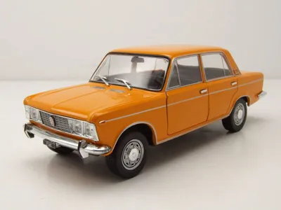 Produktbild von Fiat 125 orange Modellauto 1:24 Whitebox