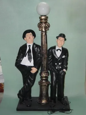 Produktbild von Design Flip und Flap Figur Statue Skulptur Figuren Skulpturen Dekoration Lampe