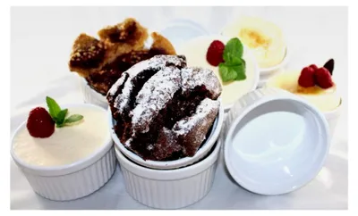 Produktbild von 6 Stück Soufflé Förmchen Pastetenform Näpfchen -9cm- aus Porzellan