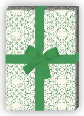 Produktbild von Florales Geschenkpapier Set mit klassischen zarten Ornamenten, grün - G8430, 32 x 48cm