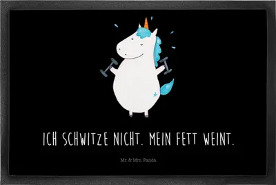 Produktbild von Mr. & Mrs. Panda Fußabtreter Einhorn Fitness 50 x 75 cm - Schwarz - Geschenk, Unicorn, Türmatte, Schmutzfangmatte, Diät, Gym, Sport, fußmatte, Bodenvorleger, Schmutzmatte