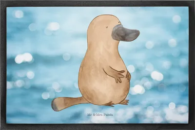 Produktbild von Mr. & Mrs. Panda fußmatte Schnabeltier Mut 60 x 90 cm - Oceanblue - Geschenk, Arbeit, Neustart, Schmutzfangmatte, Motivation, abstreifer, Bodenvorleger, Training, Meer