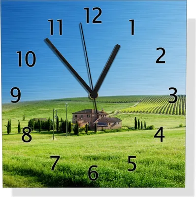 Produktbild von Wallario Design Wanduhr Farm in der Toskana aus Aluverbund, Größe 30 x 30 cm